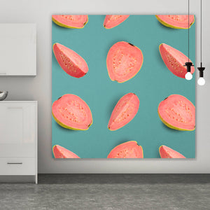 Acrylglasbild Pinke Früchte auf blauem Hintergrund Quadrat