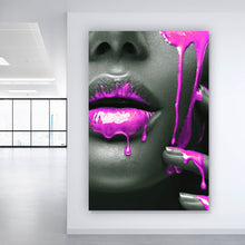 Lade das Bild in den Galerie-Viewer, Aluminiumbild gebürstet Pinke Lippen Hochformat
