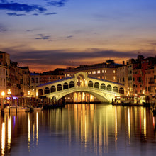 Lade das Bild in den Galerie-Viewer, Leinwandbild Rialtobrücke in Venedig Quadrat
