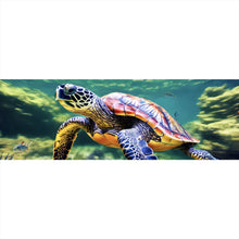 Lade das Bild in den Galerie-Viewer, Aluminiumbild gebürstet Schildkröte im bunten Meer Panorama
