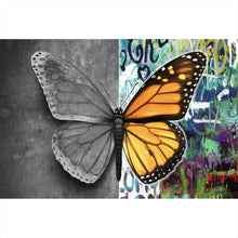 Lade das Bild in den Galerie-Viewer, Aluminiumbild gebürstet Schmetterling Modern Art Querformat
