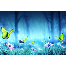 Lade das Bild in den Galerie-Viewer, Acrylglasbild Schmetterlinge im Zauberwald Querformat
