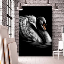 Lade das Bild in den Galerie-Viewer, Aluminiumbild gebürstet Schwan auf schwarzem Hintergrund Hochformat
