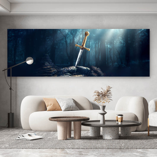 Spannrahmenbild Schwert Excalibur mit Lichtstrahlen Panorama