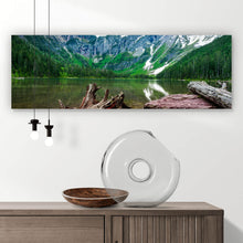 Lade das Bild in den Galerie-Viewer, Leinwandbild See im National Park Panorama
