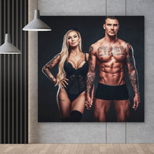 Lade das Bild in den Galerie-Viewer, Leinwandbild Sexy Tattoo Paar Quadrat
