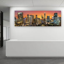 Lade das Bild in den Galerie-Viewer, Aluminiumbild Skyline in Thailand bei Dämmerung Panorama
