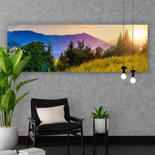 Lade das Bild in den Galerie-Viewer, Aluminiumbild gebürstet Sonnenstrahlen mit Bergspitzen Panorama
