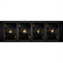 Lade das Bild in den Galerie-Viewer, Aluminiumbild gebürstet Spielkarten Schwarz Gold Panorama
