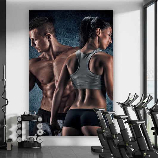 Aluminiumbild gebürstet Sportliches Paar beim Training Hochformat