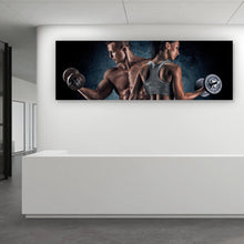 Lade das Bild in den Galerie-Viewer, Leinwandbild Sportliches Paar beim Training Panorama
