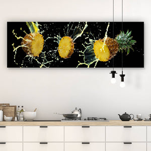 Aluminiumbild Spritzende Ananas Panorama