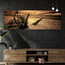 Lade das Bild in den Galerie-Viewer, Leinwandbild Strand und Meer in Sepia Panorama
