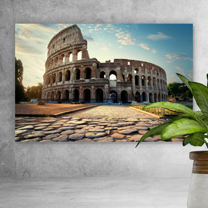 Aluminiumbild gebürstet Straße zum Colosseum Querformat