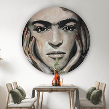 Lade das Bild in den Galerie-Viewer, Aluminiumbild gebürstet Südländische Frida Zeichenstil Kreis
