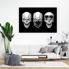 Lade das Bild in den Galerie-Viewer, Spannrahmenbild Three Skulls Querformat

