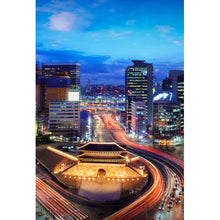 Lade das Bild in den Galerie-Viewer, Aluminiumbild Tor am Markt Südkorea Hochformat
