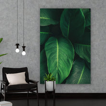 Lade das Bild in den Galerie-Viewer, Aluminiumbild Tropische Blätter Hochformat

