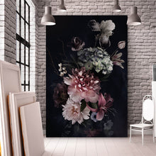 Lade das Bild in den Galerie-Viewer, Aluminiumbild gebürstet Vintage Blumen auf schwarzem Hintergrund Hochformat
