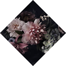 Lade das Bild in den Galerie-Viewer, Aluminiumbild gebürstet Vintage Blumen auf schwarzem Hintergrund Raute
