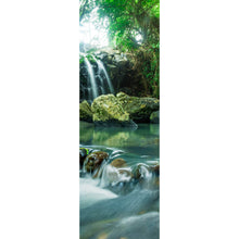 Lade das Bild in den Galerie-Viewer, Acrylglasbild Wasserfall im Regenwald Panorama Hoch
