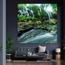 Lade das Bild in den Galerie-Viewer, Poster Wasserfall im Regenwald Quadrat
