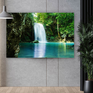 Acrylglasbild Wasserfall im Wald von Thailand Querformat