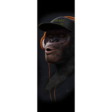 Lade das Bild in den Galerie-Viewer, Spannrahmenbild Affe mit orangenen Kopfhörern Panorama Hoch
