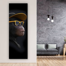 Lade das Bild in den Galerie-Viewer, Poster Affe mit gelber Sonnenbrille Panorama Hoch
