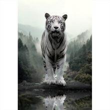Lade das Bild in den Galerie-Viewer, Spannrahmenbild Weisser Tiger am Waldrand Hochformat

