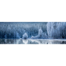 Lade das Bild in den Galerie-Viewer, Aluminiumbild Winterlandschaft am See Panorama
