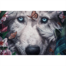 Lade das Bild in den Galerie-Viewer, Leinwandbild Wolf Floral Querformat
