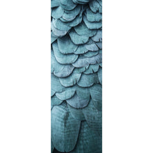Lade das Bild in den Galerie-Viewer, Acrylglasbild Blaue Federn Papagei Panorama Hoch
