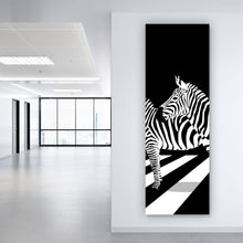Lade das Bild in den Galerie-Viewer, Leinwandbild Zebras auf Zebrastreifen Panorama Hoch
