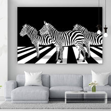 Lade das Bild in den Galerie-Viewer, Spannrahmenbild Zebras auf Zebrastreifen Querformat
